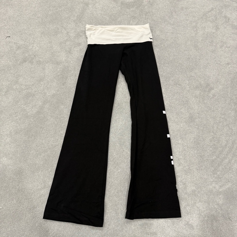 Victoria's Secret PINK Black and White Leggings
